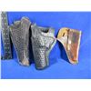 Image 1 : 3 Leather Holsters - 1 Left Hand, 2 Right Hand