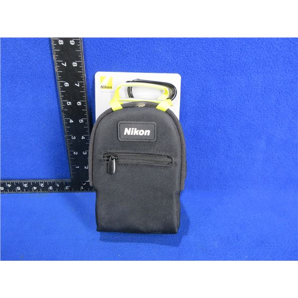 NEW - Nikon SnapPack Magnetic Open & Close Case
