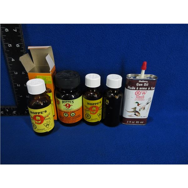 4 Bottles Hoppe's 9 Cleaning Solvent + 1 Bottle Gun Oil