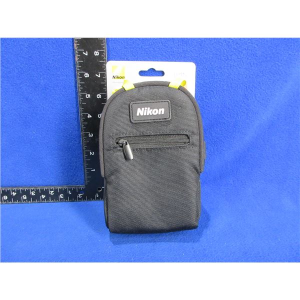 NEW - Nikon SnapPack Magnetic Open & Close Case