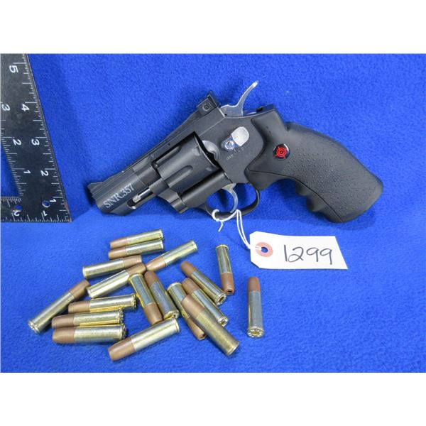 .177 Cal. Crosman SNR357 Snub Nose CO2 Air Revolver