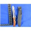 Image 2 : Fixed Blade Hunting Knife with Nylon Sheath - 6" Blade