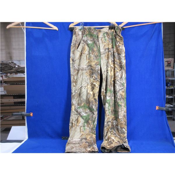 NEW - Camo Pants - Size Large - Realtree Xtra Camo