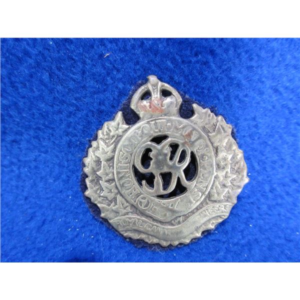 WWII Royal Canadian Engineers Cap Badge