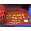 Image 2 : Thumler's Tumbler Model B - 115V 60Hz LR 43597