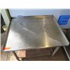 Image 2 : Metal Work Table w/ Undershelf & Raised Edges 36"x30"x28"H