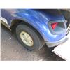 Image 21 : Electric Clubcar 6-Seater Golf Cart  (Runs, Batteries Need to Be Replaced)