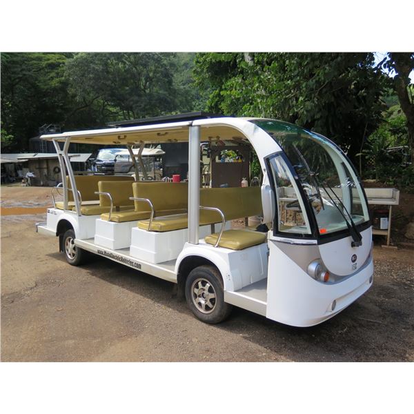 Moto Shuttle 15-passenger Vehicle -Electric (Starts & Runs - See Video)