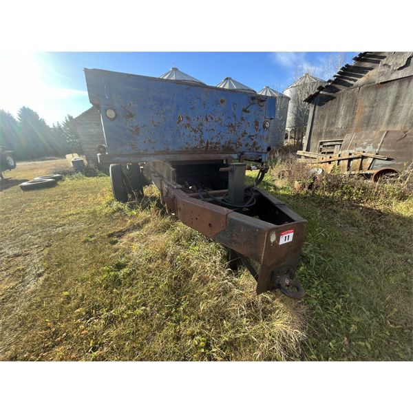 5yard Gravel Box on truck frame c/w hoist, Dual Wheels