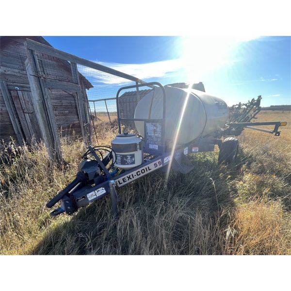 Flexi-Coil 55 field sprayer, Approx 66ft c/w chemical tank.