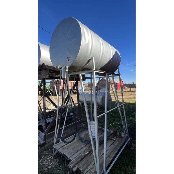 300 Gallon Fuel Tank and Stand