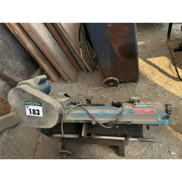 Metal ICC 4.5in. Vertical/Horizontal Cutting Bandsaw