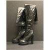 Image 4 : 2 pairs of assorted leather knee-high high heel shoes - sized Red Leather Cassandra wide-thigh 5" he