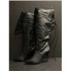 Image 3 : Pair of blue patent high heel shoes - size US 14