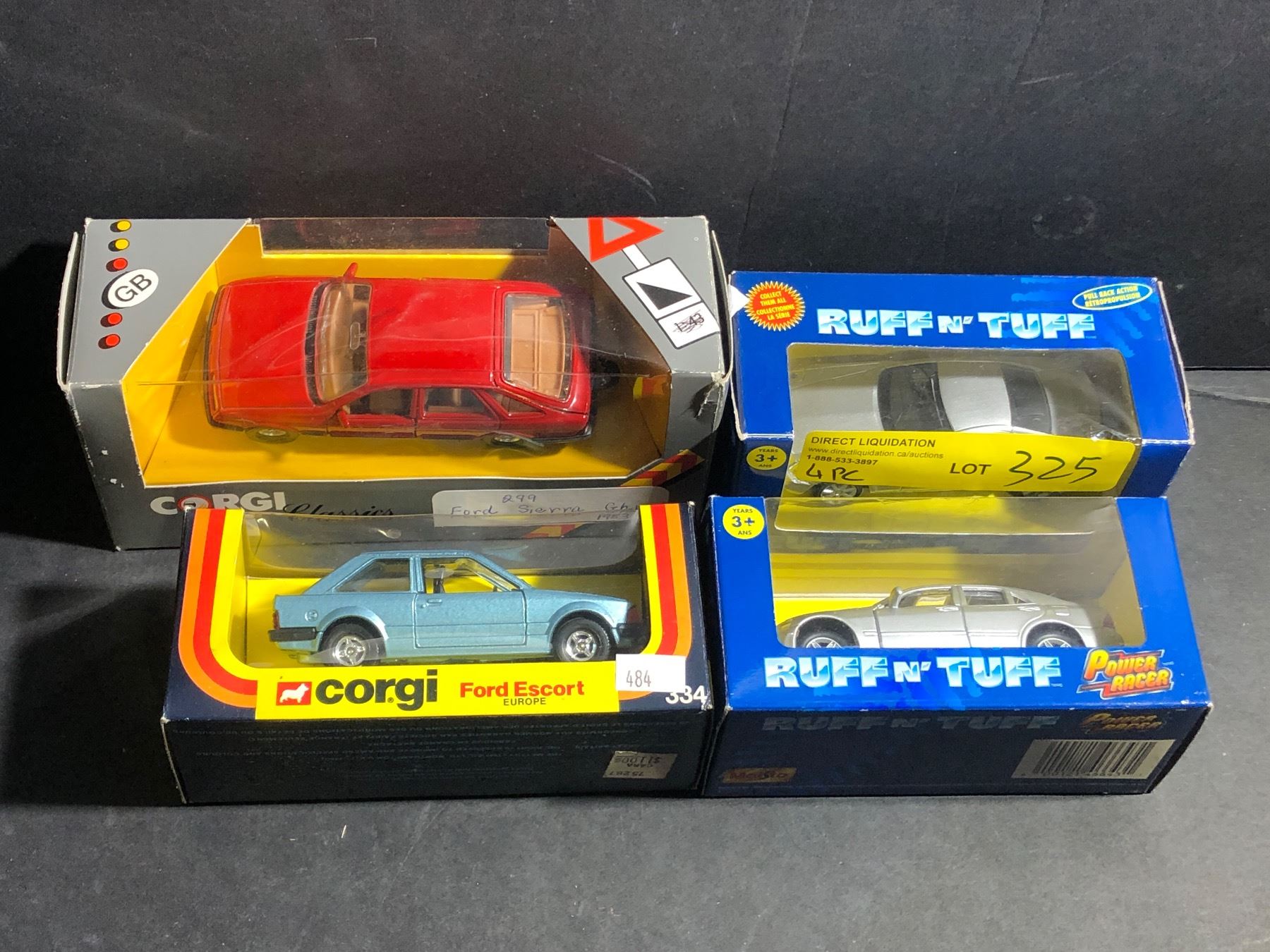 Tuff Collection Car Corgi - Group of 2 diecast cars & 2 ruff Ruff n'Tuff diecast cars