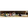 Image 1 : Shelf lot full of kitchenware & misc.