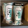 Image 1 : Box full of new Magnum professional shin guards (approx. 25pcs)