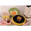 Image 4 : Easter Lot: Egg Display, Plates, Bowl, Bunny Ears/Hat, Gift Bags, Misc.