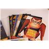 Image 6 : (17) Nintendo Power Magazines: Zelda, Yoshi, Donkey Kong, Looney Tunes, Misc.