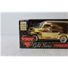 Image 2 : Die Cast Limited Edition 50th Anniversary Gold Series 1949 Ford Delivery Model Car