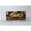 Image 1 : Die Cast Limited Edition 50th Anniversary Gold Series 1949 Chevy Pickup