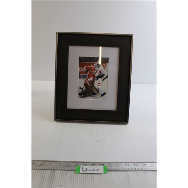 Framed Team Canada Wayne Gretzky Picture - 11 1/2  x 13 1/2 