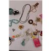 Image 3 : Ladies Jewelry - Various Items of Varying Condition: including Earrings, Necklaces, Bracelets, Penda