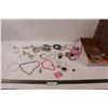 Image 1 : Ladies Jewelry - Various Items of Varying Condition: including Earrings, Necklaces, Bracelets, Penda