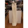Image 4 : *Brand New Wedding Dress - Size Medium