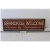 Image 1 : Grandkids Welcome Sign (19" x 5 3/4")