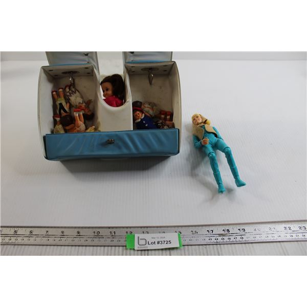 Assorted Dolls, Tutti Play Case