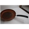 Image 2 : (3) Frying Pans