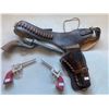 Image 1 : Replica 6 Shooter Wth High Quality Leather Holster And Small Capguns