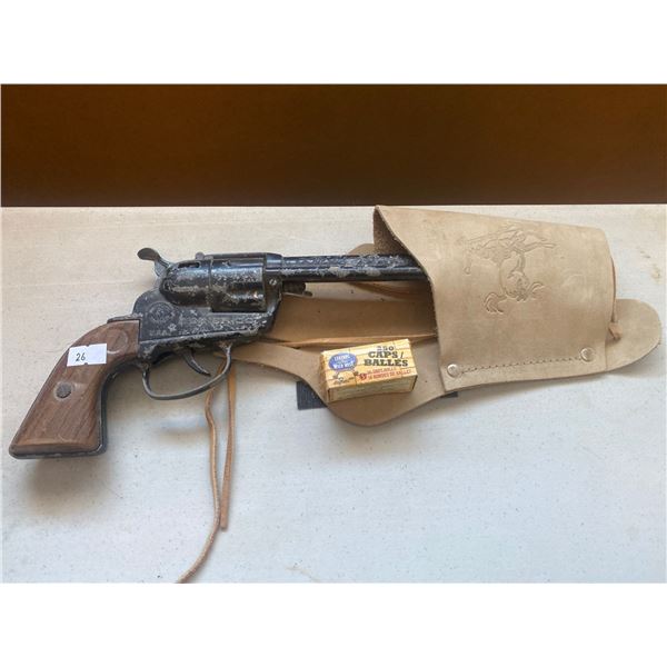 Fanner 50 Capgun With Leather Holster