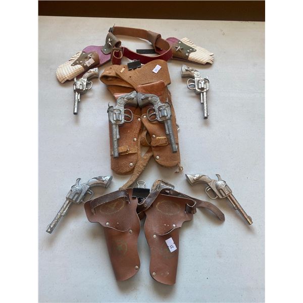 Assortment Of Vintage Texas Capguns With Leather Holsters (Sold As Is)