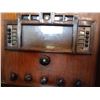 Image 2 : Large Wooden Antique General Electric Radio MO: F-127 28L x 14D x 43T ( Untested)