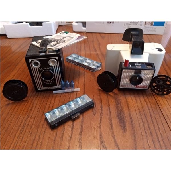 Kodak Brownie Target SIX-20 And Poloroid Swinger MO:20