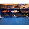 Image 2 : Hotwheels TurboTrax With 6 Hotwheels In Case