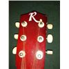 Image 2 : R Beginners Guitar