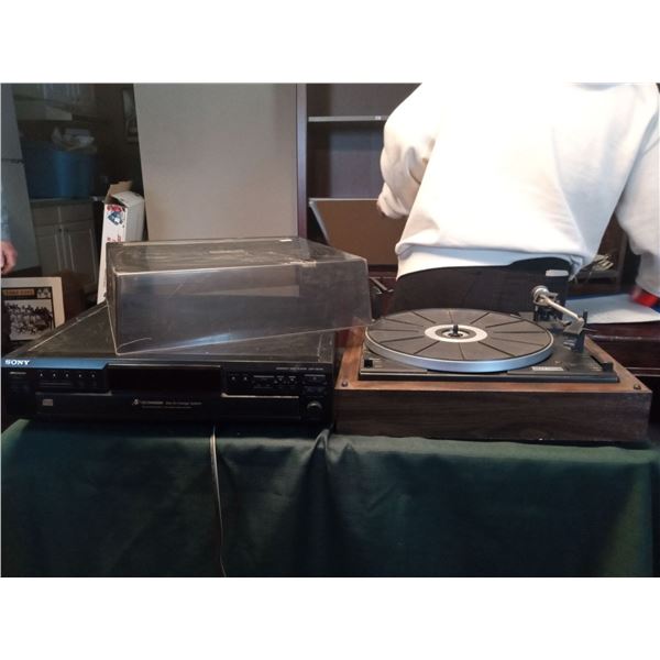 Sony 5-CD Changer MO:CDP-CE245 And Belt Drive Record Player