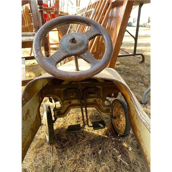 Antique Metal Petal Car