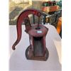 Image 1 : Antique Hand Pump