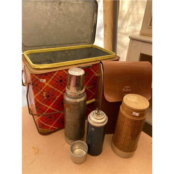 Vintage Cooler With Thermoses And Leather Case