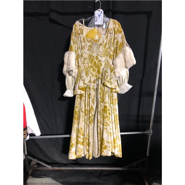 LADIES MEDIEVAL RENAISSANCE PRINCESS DRESS WITH PEARL DETAIL, DAILY RENTAL $140.00