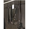 Image 2 : CROPPED TUXEDO JACKET SUIT/COSTUME