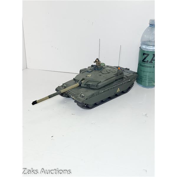 Challenger I Model Tank