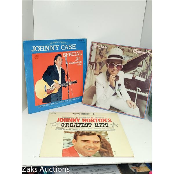 Lot of 3 Vinyl - 1974 Elton John Greatest Hits (Made in Canada) + Johnny Cash Special 20 Vol 1 + Joh