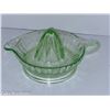 Image 5 : Gorgeous Uranium Depression Glass Citrus Juicer Large