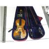 Image 7 : Stentor STudent II 3/4 Violin in Case with Bow and Rosin