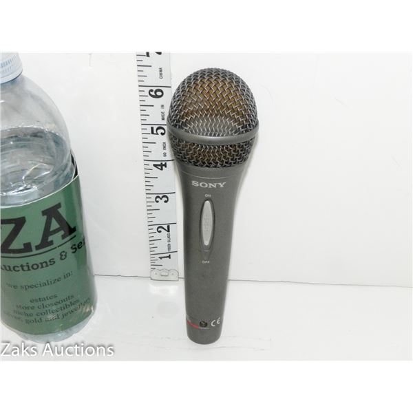 Sony Microphone Model F-V420